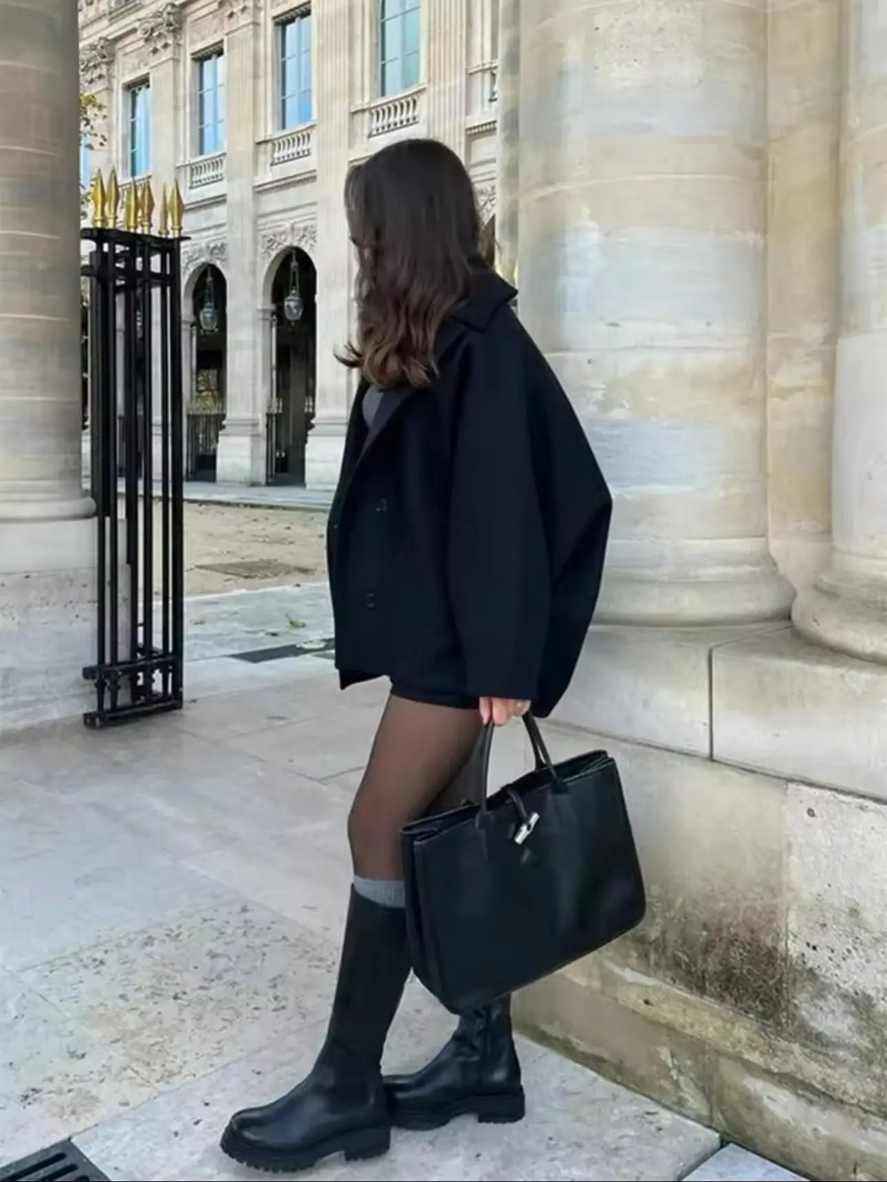 AMÉLIE | Oversized Wool Coat Valaire