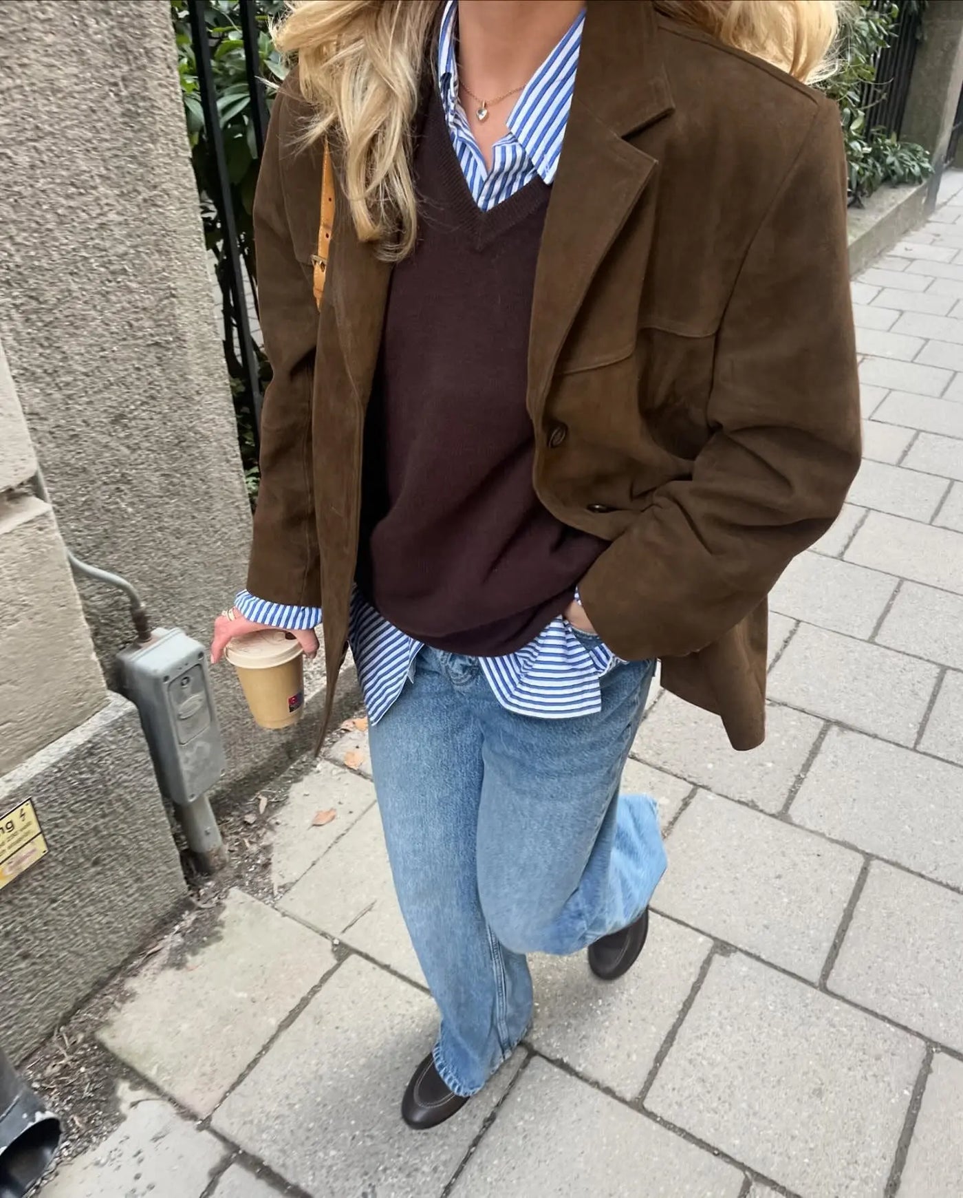 DANA | SUÈDE JACKET Valaire
